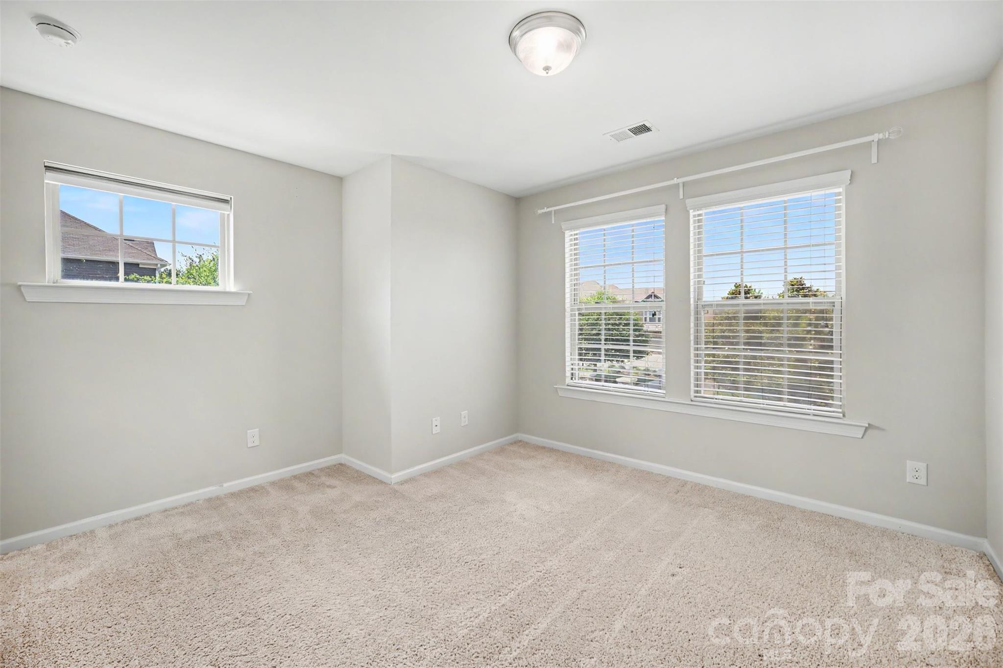 824 Ayrshire Avenue Property Photo 22
