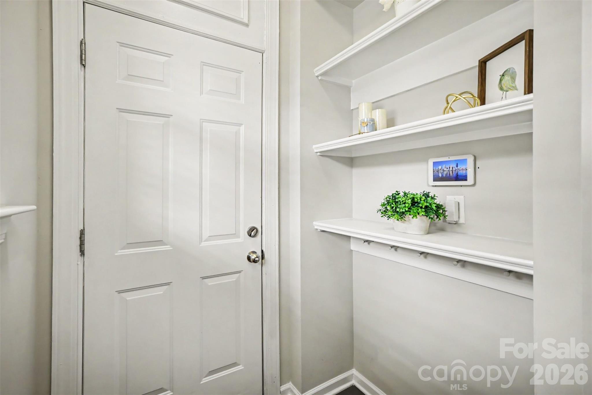 824 Ayrshire Avenue Property Photo 27