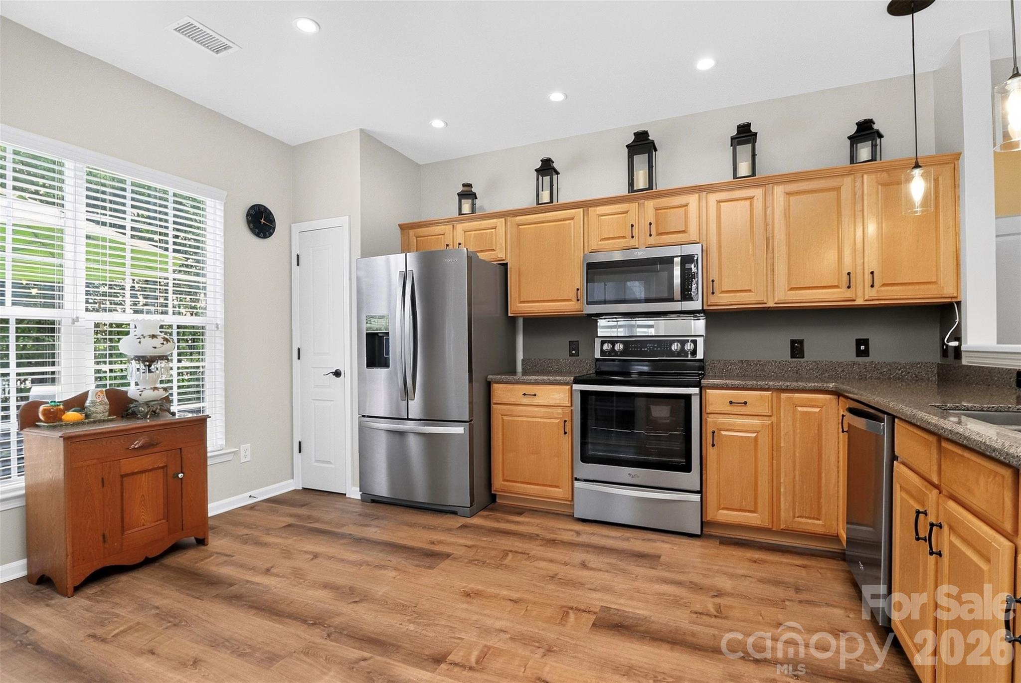 9247 Elrose Place Property Photo 13