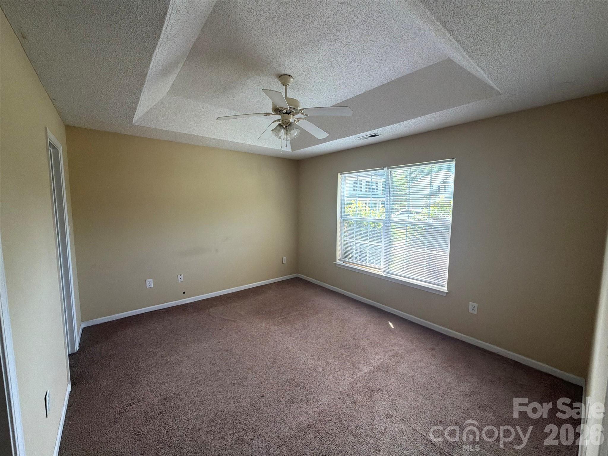 2412 Smugglers Court L54 M36-1 Property Photo 13