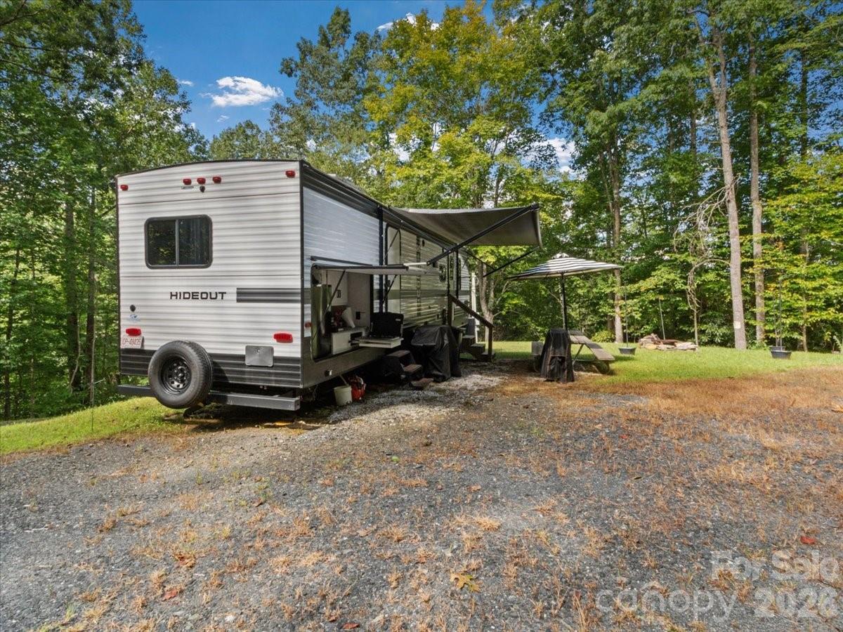 997 Hoot Owl Road Property Photo 21