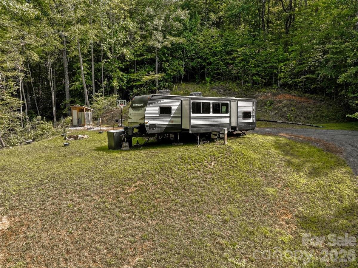 997 Hoot Owl Road Property Photo 24