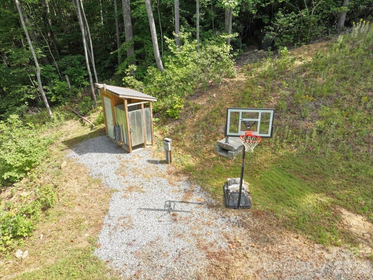 997 Hoot Owl Road Property Photo 29