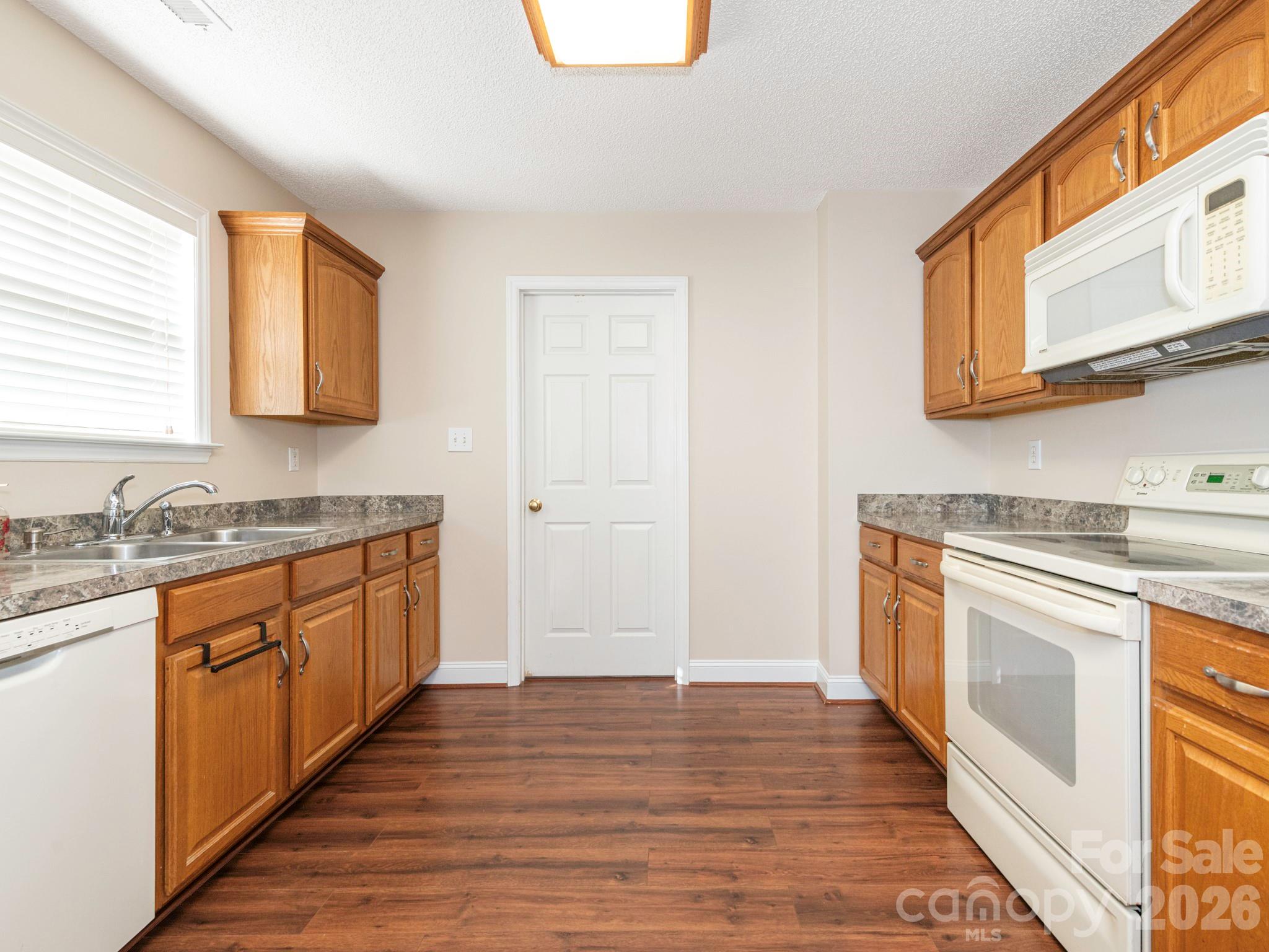 8415 Quail Hollow Drive Property Photo 15