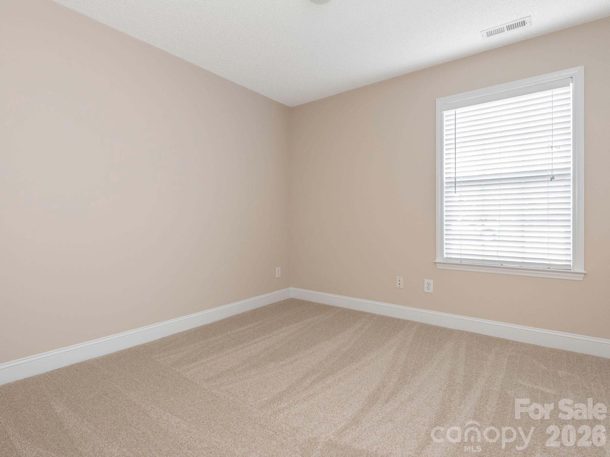 8415 Quail Hollow Drive Property Photo 22