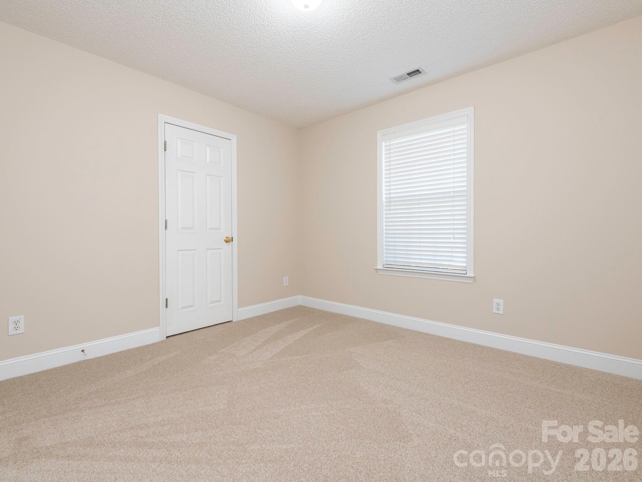 8415 Quail Hollow Drive Property Photo 23