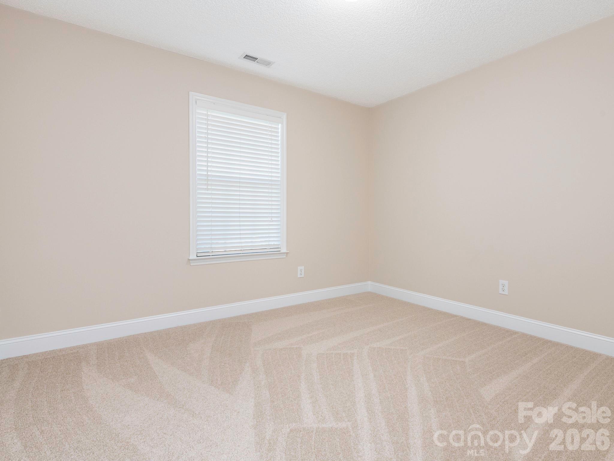 8415 Quail Hollow Drive Property Photo 25