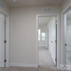 712 Hazel Way Property Photo 13