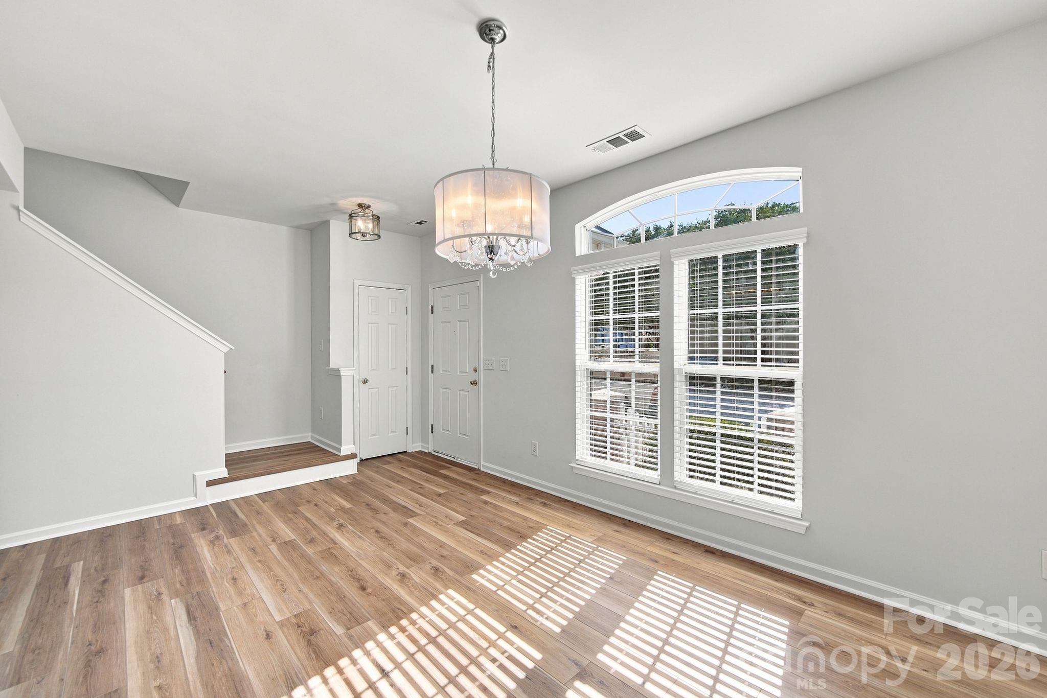 1708 Chamberside Drive Property Photo 4