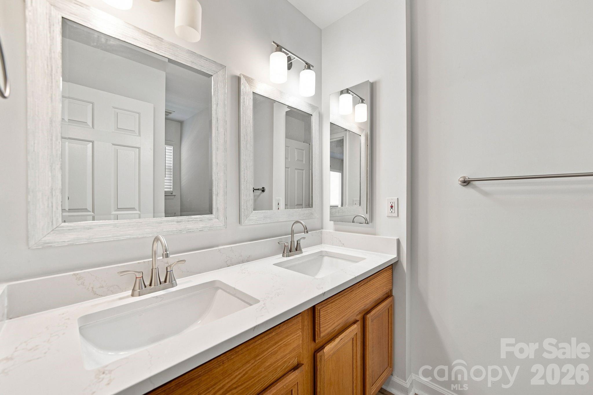 1708 Chamberside Drive Property Photo 12