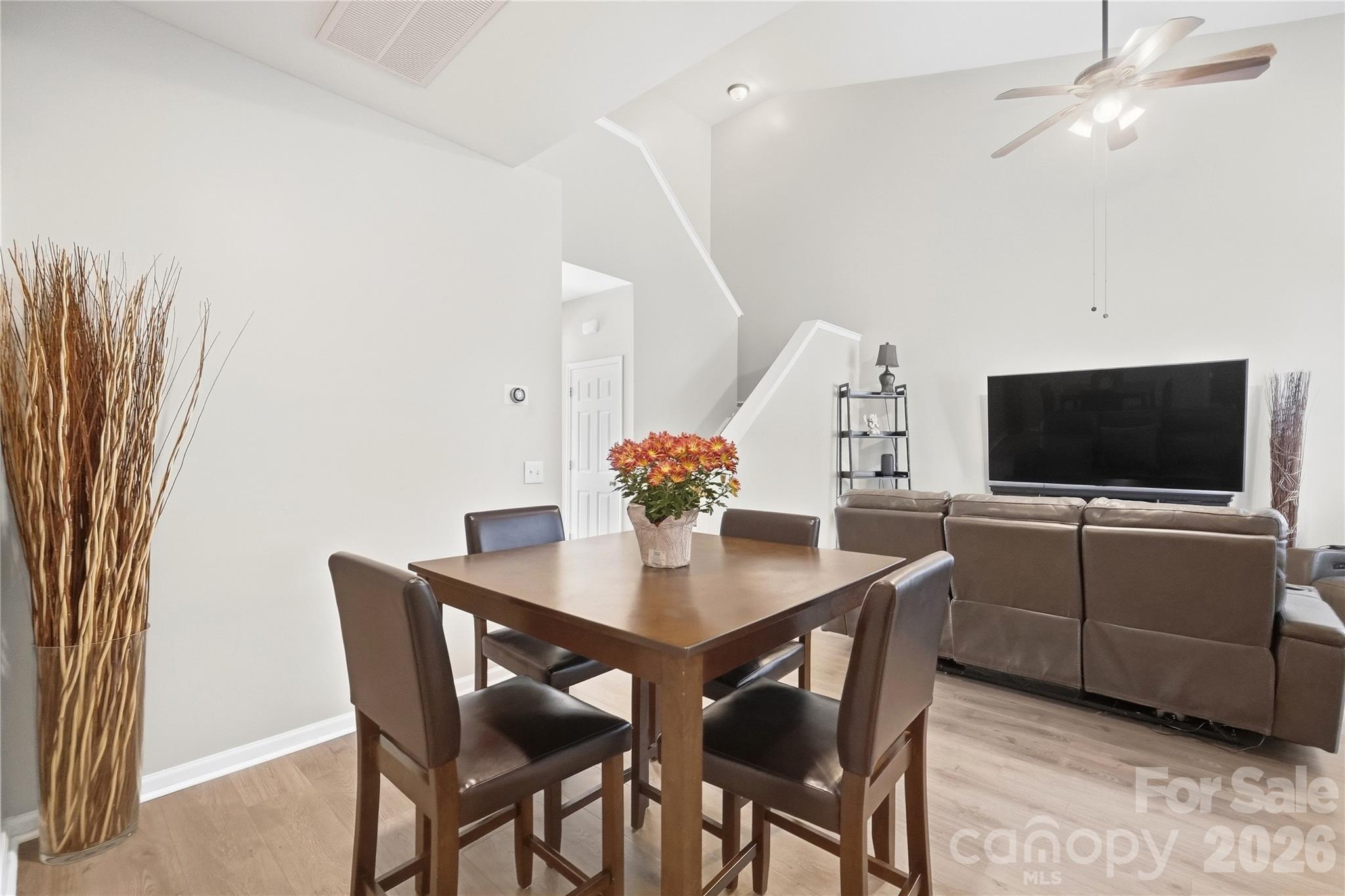 2718 Mill Valley Court Property Photo 8
