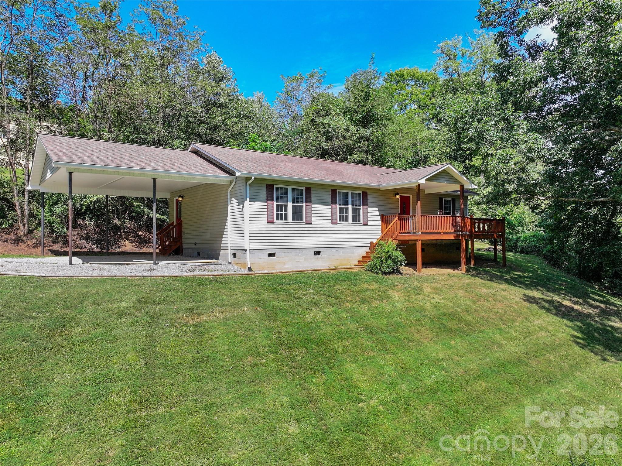 111 Natures Trail Property Photo 1