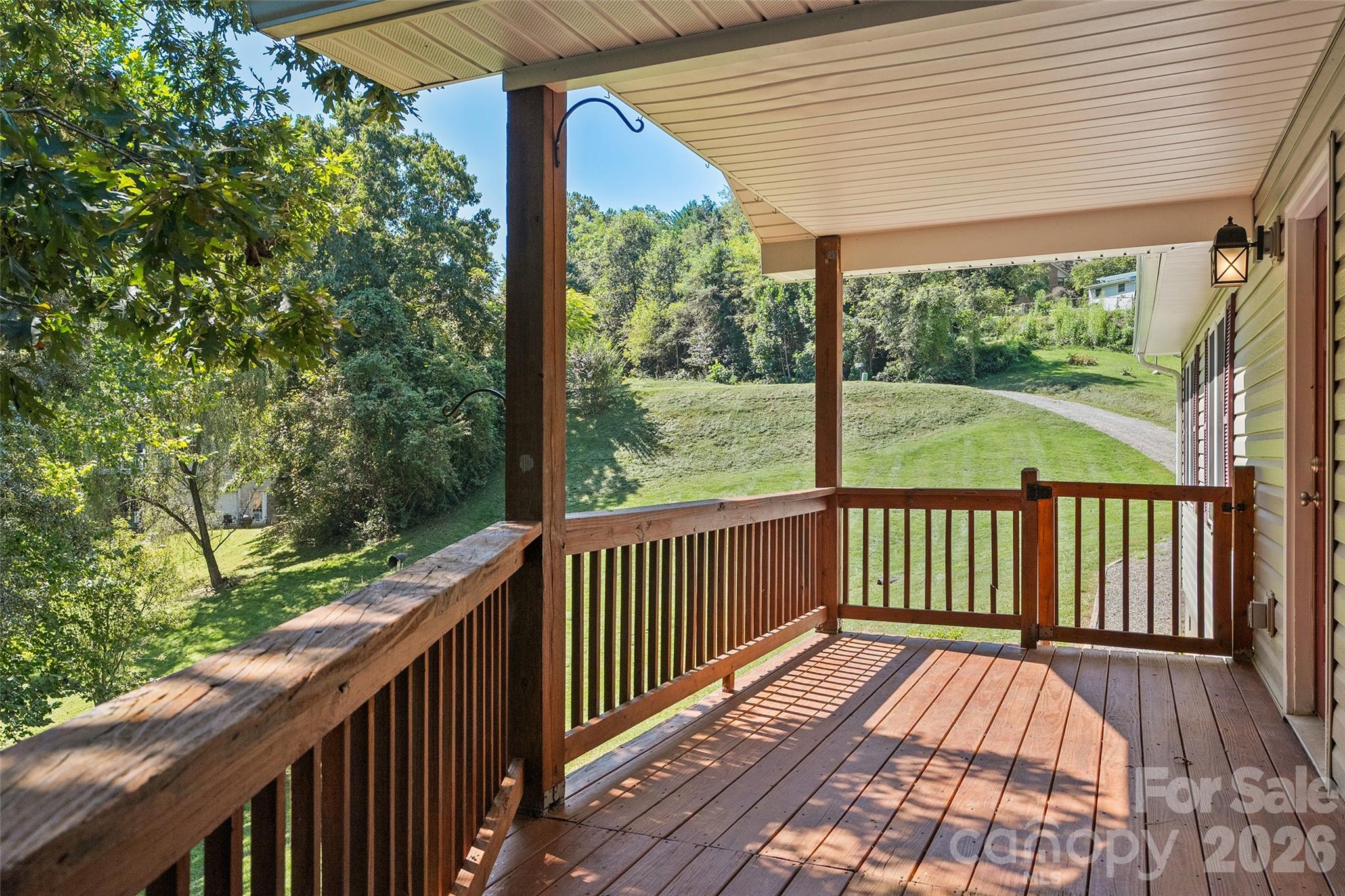 111 Natures Trail Property Photo 2