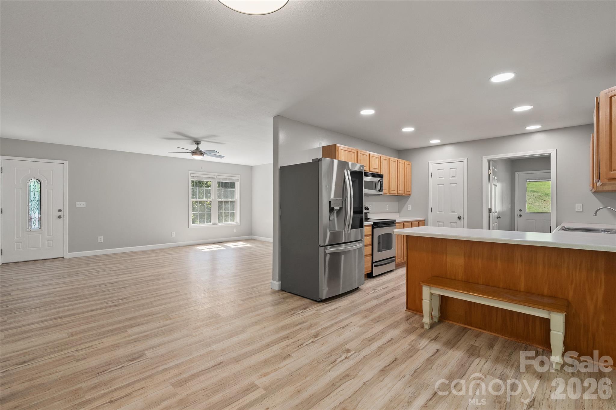 111 Natures Trail Property Photo 7