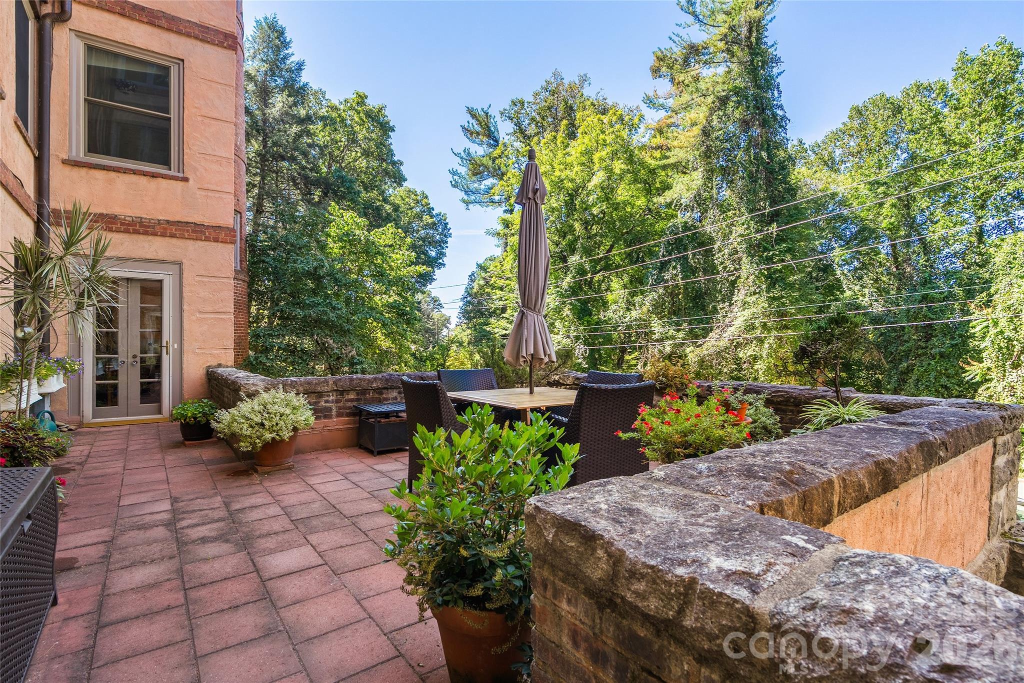 185 Macon Avenue A2 Property Photo 12