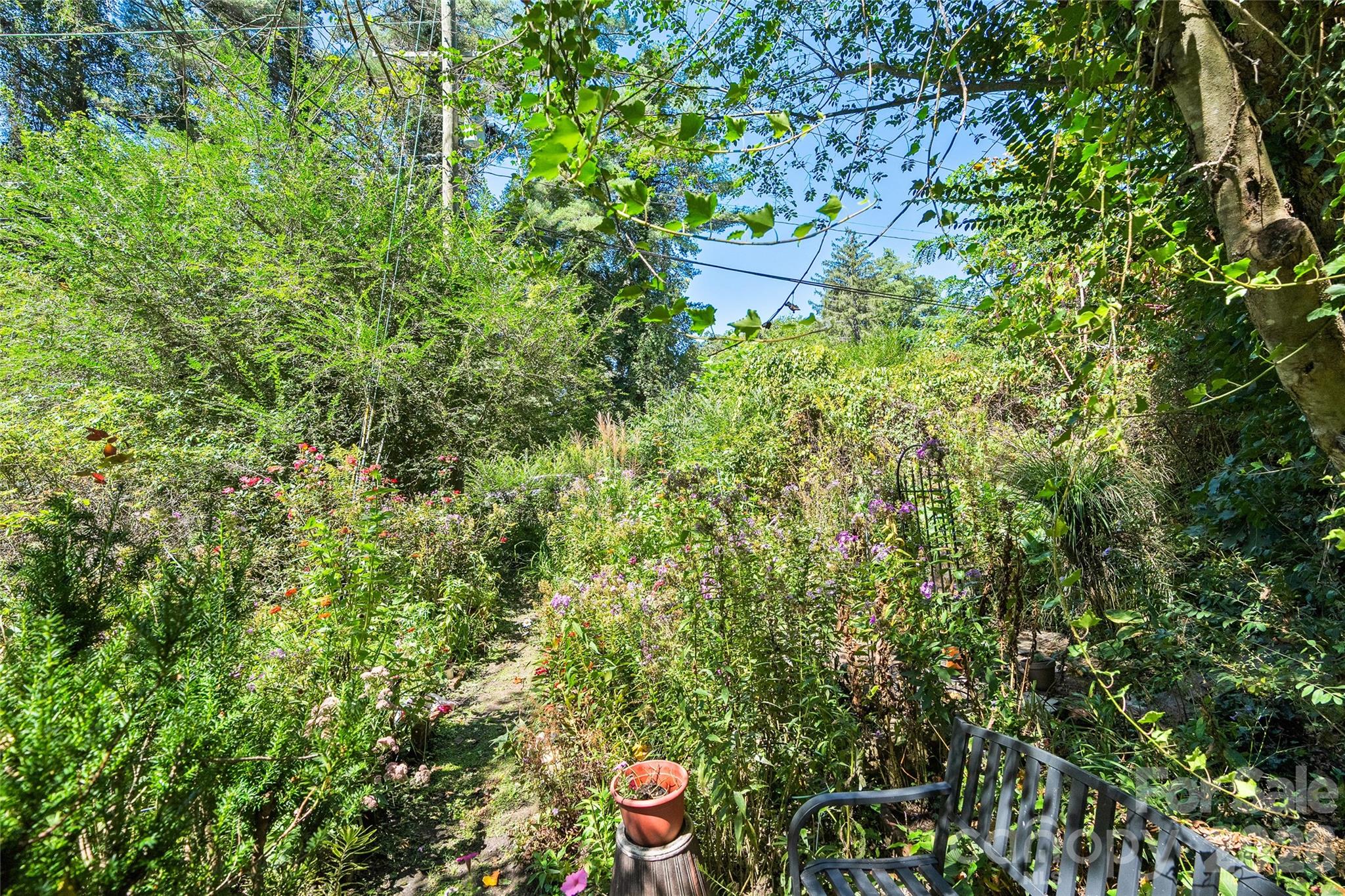 185 Macon Avenue A2 Property Photo 29
