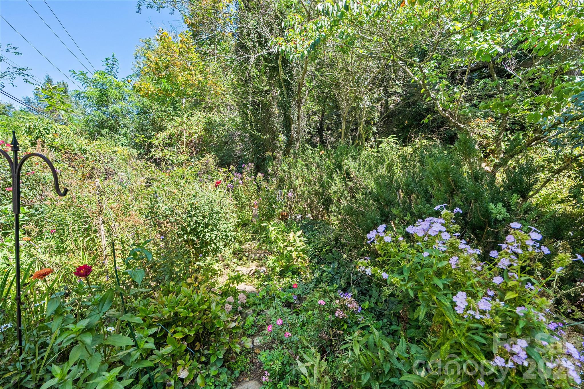 185 Macon Avenue A2 Property Photo 30