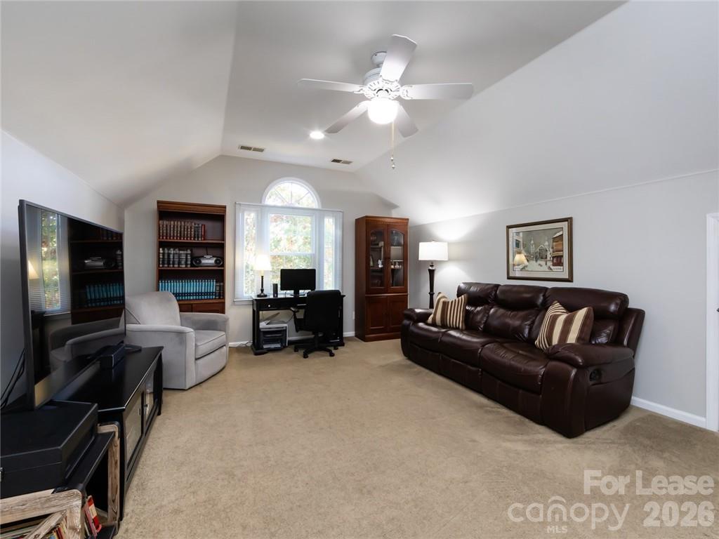 11005 Stonepath Lane Property Photo 15