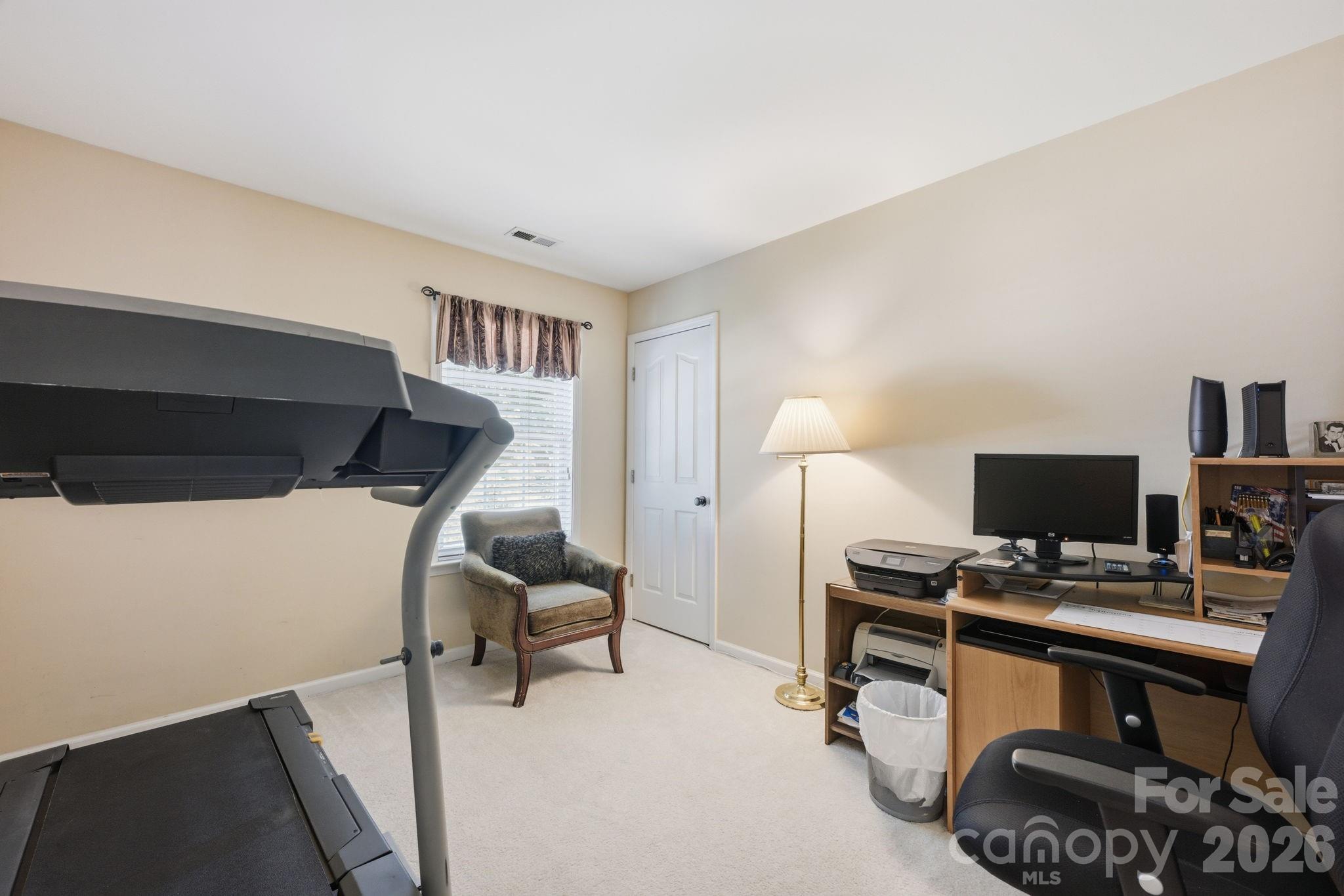 10018 Glencrest Drive Property Photo 19