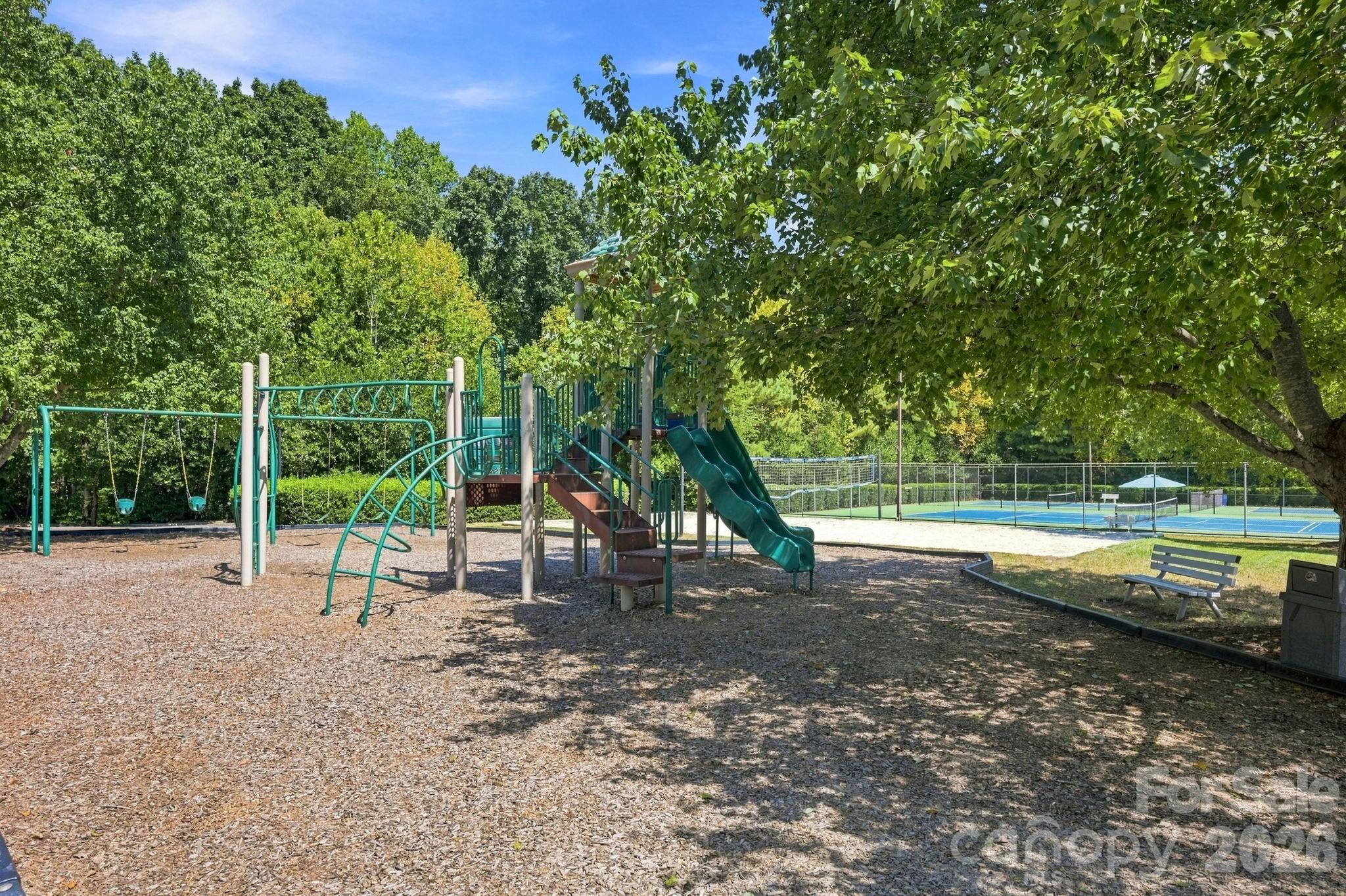 10018 Glencrest Drive Property Photo 31