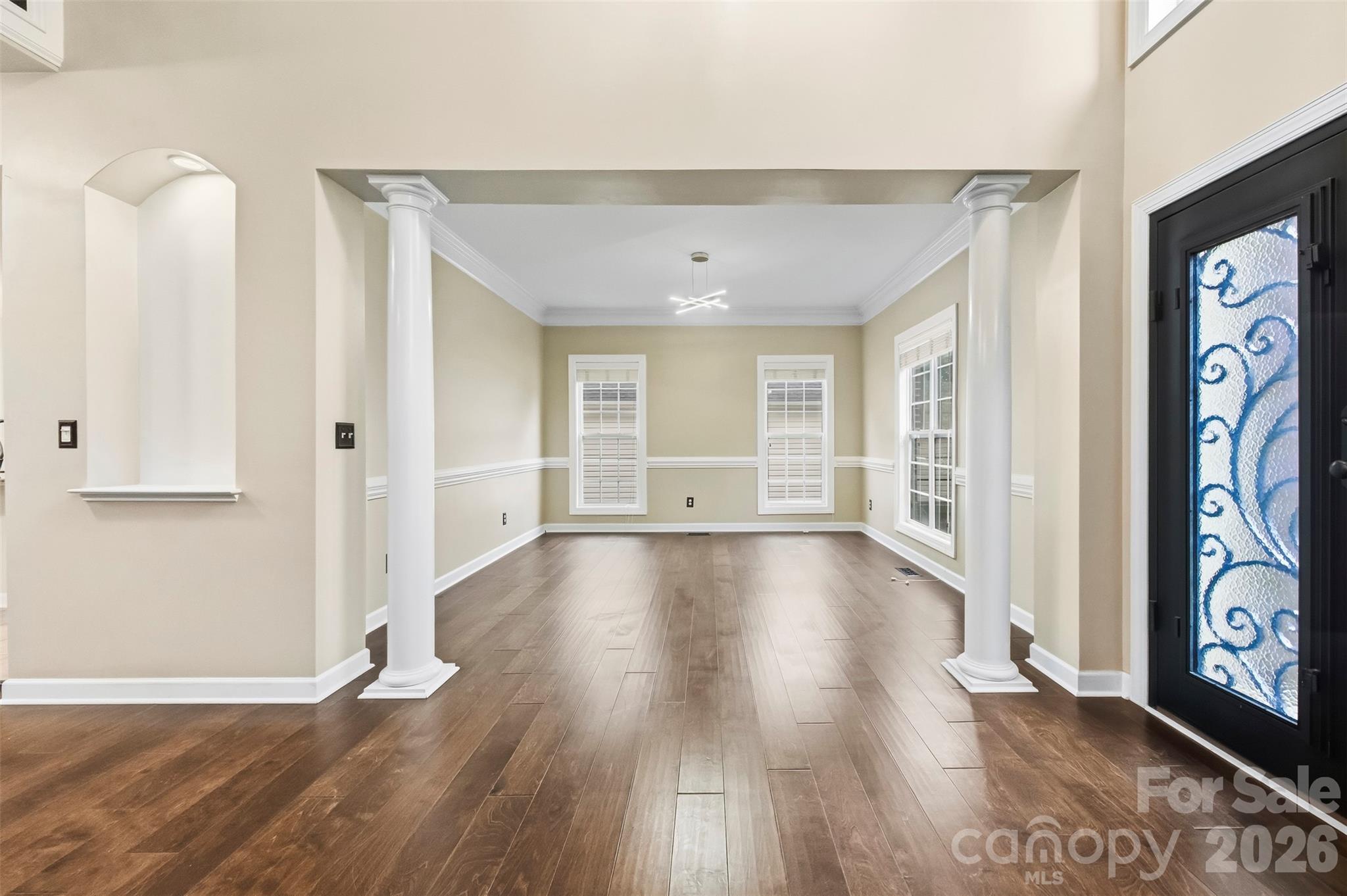 6326 Stephens Grove Lane Property Photo 4
