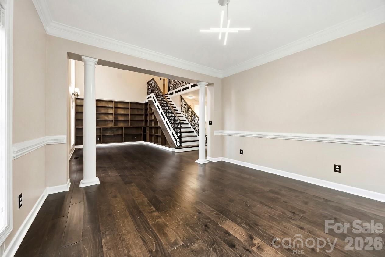 6326 Stephens Grove Lane Property Photo 6