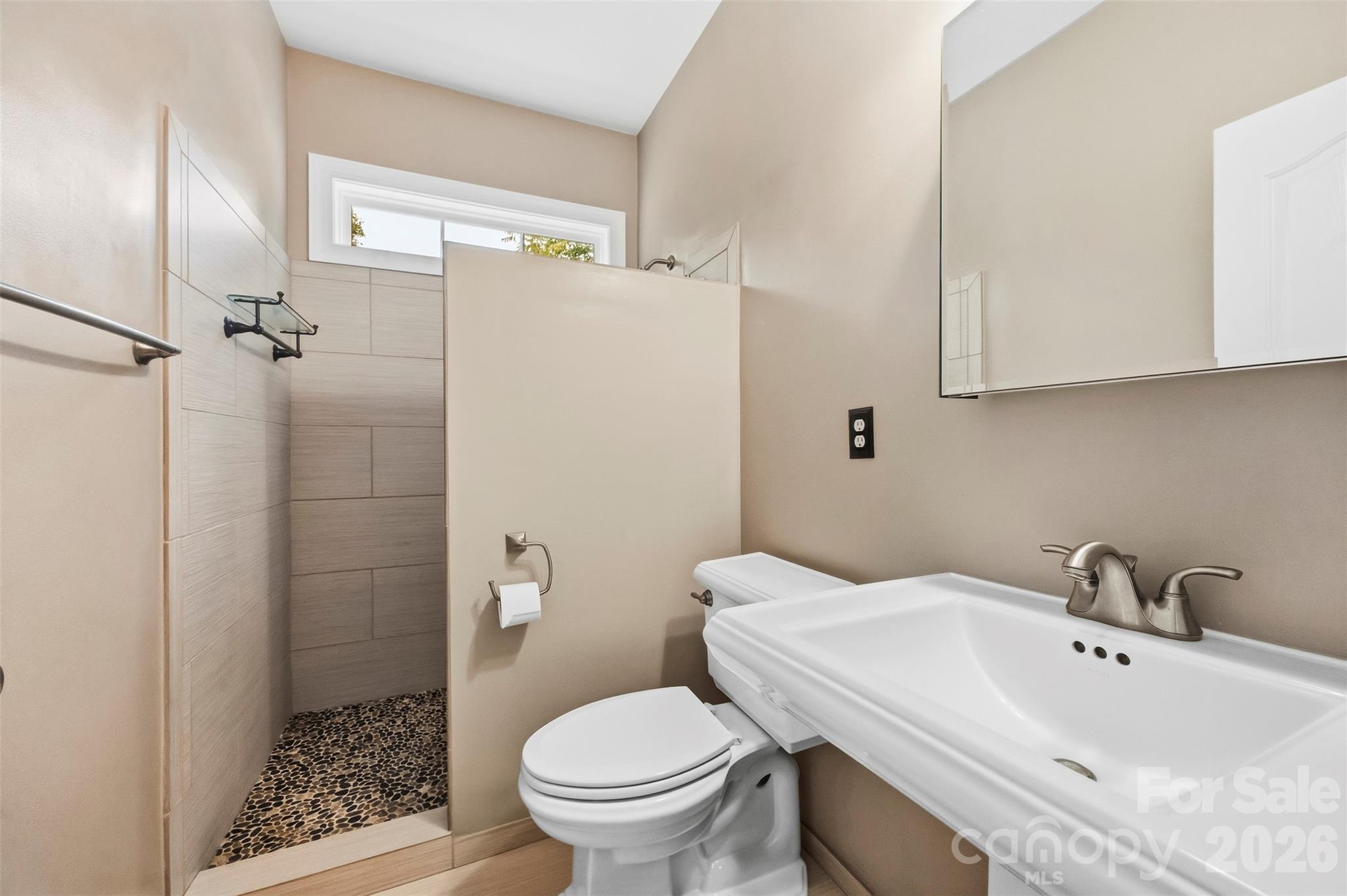 6326 Stephens Grove Lane Property Photo 11