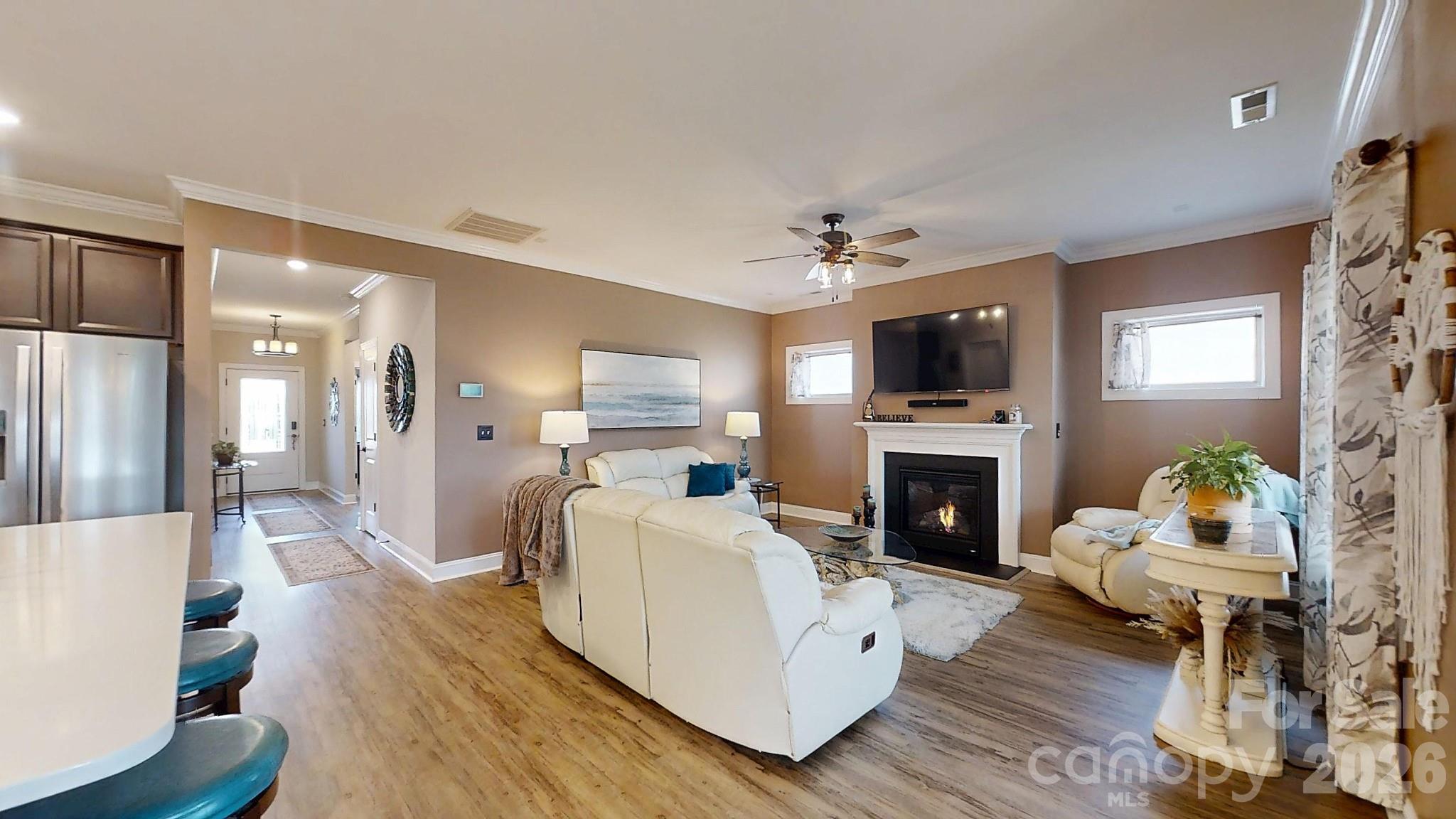 1818 Lotus Lane Property Photo 10