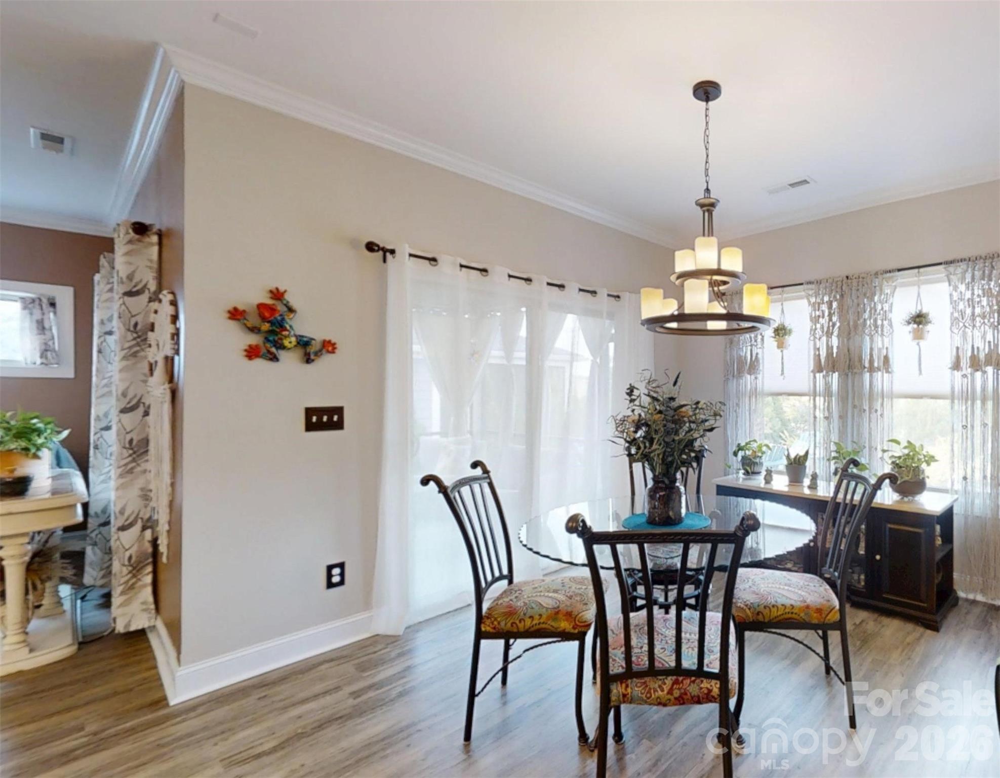 1818 Lotus Lane Property Photo 17