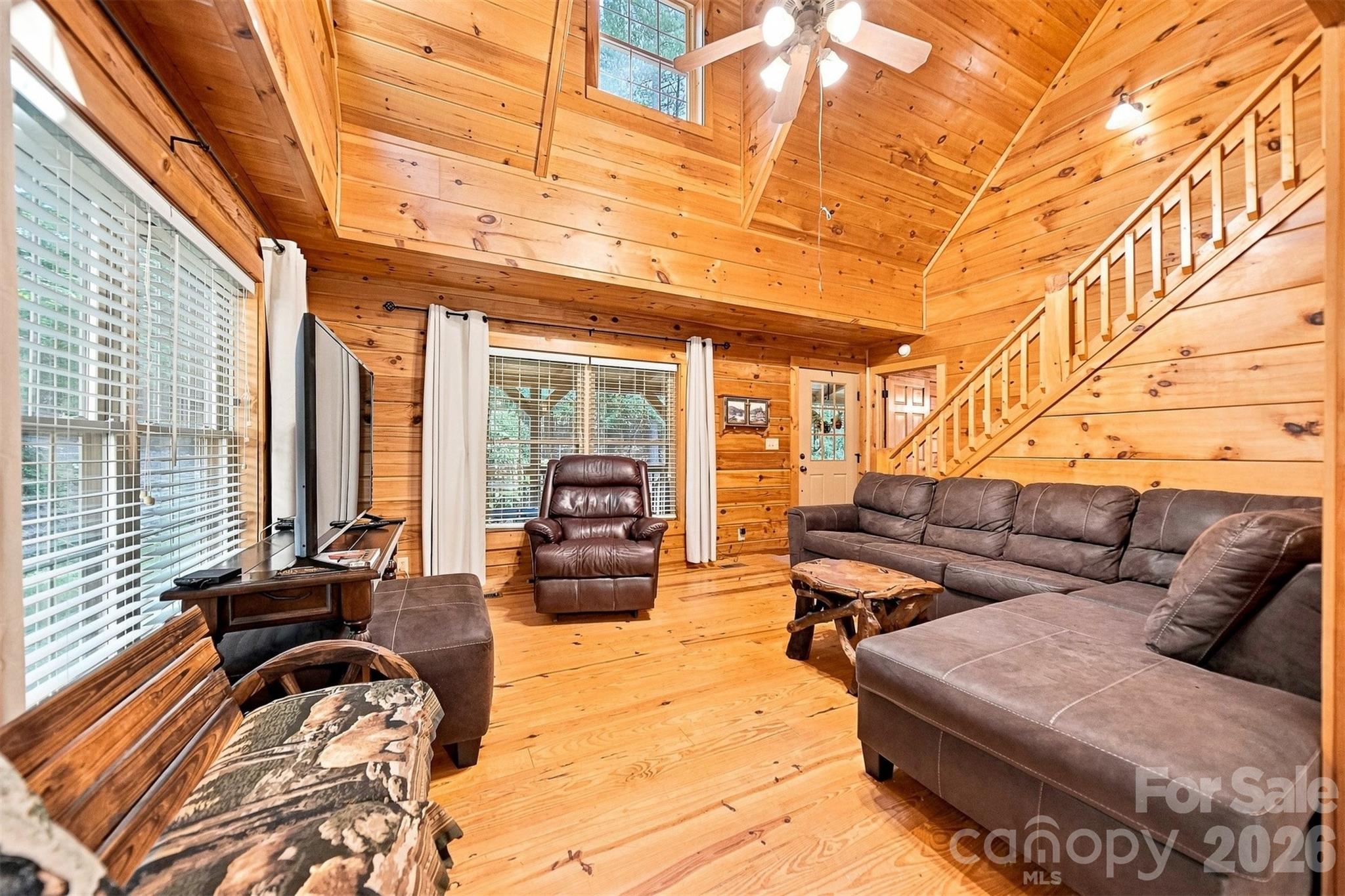 963 Double Eagle Drive Property Photo 6