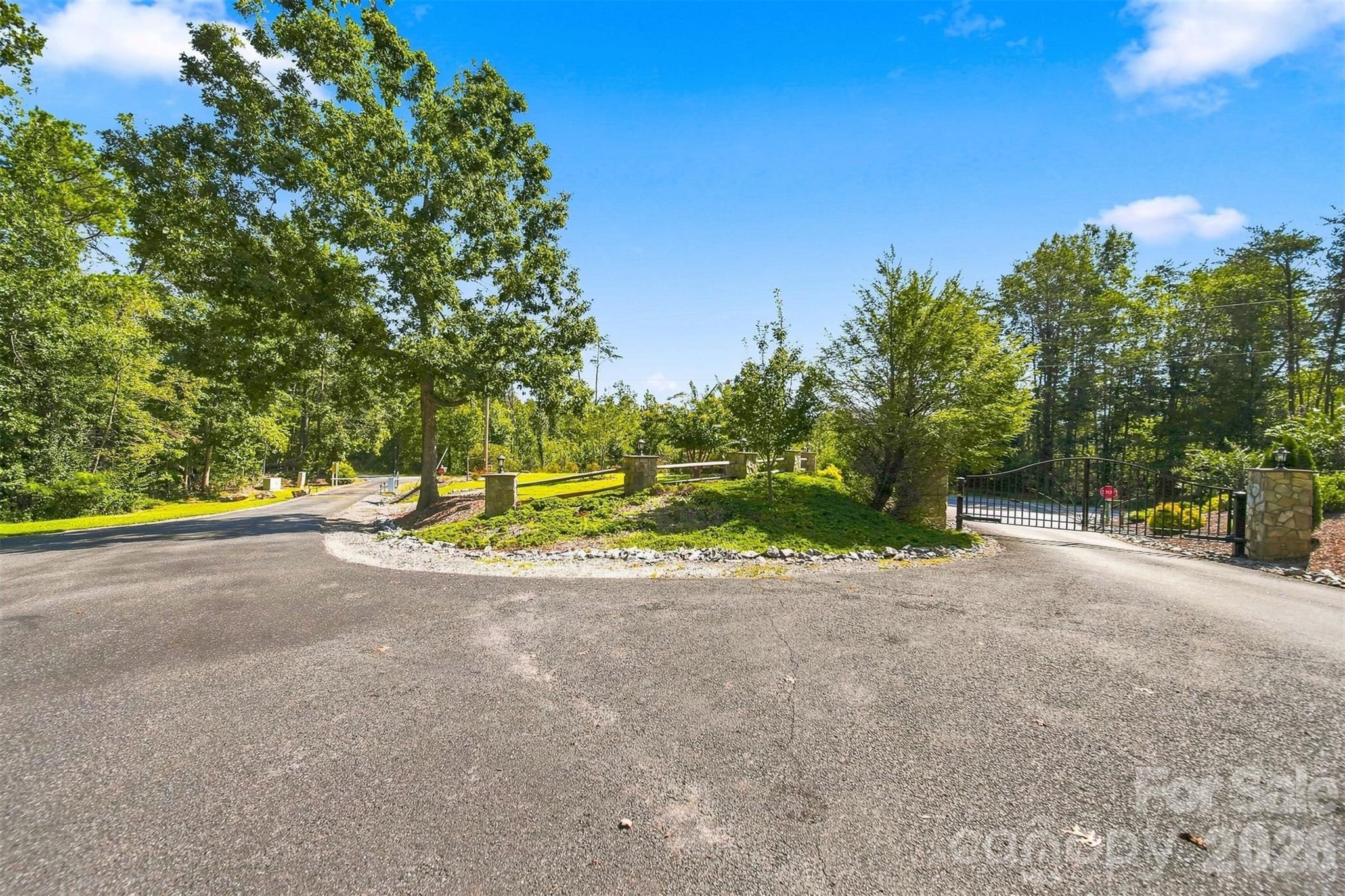 963 Double Eagle Drive Property Photo 44