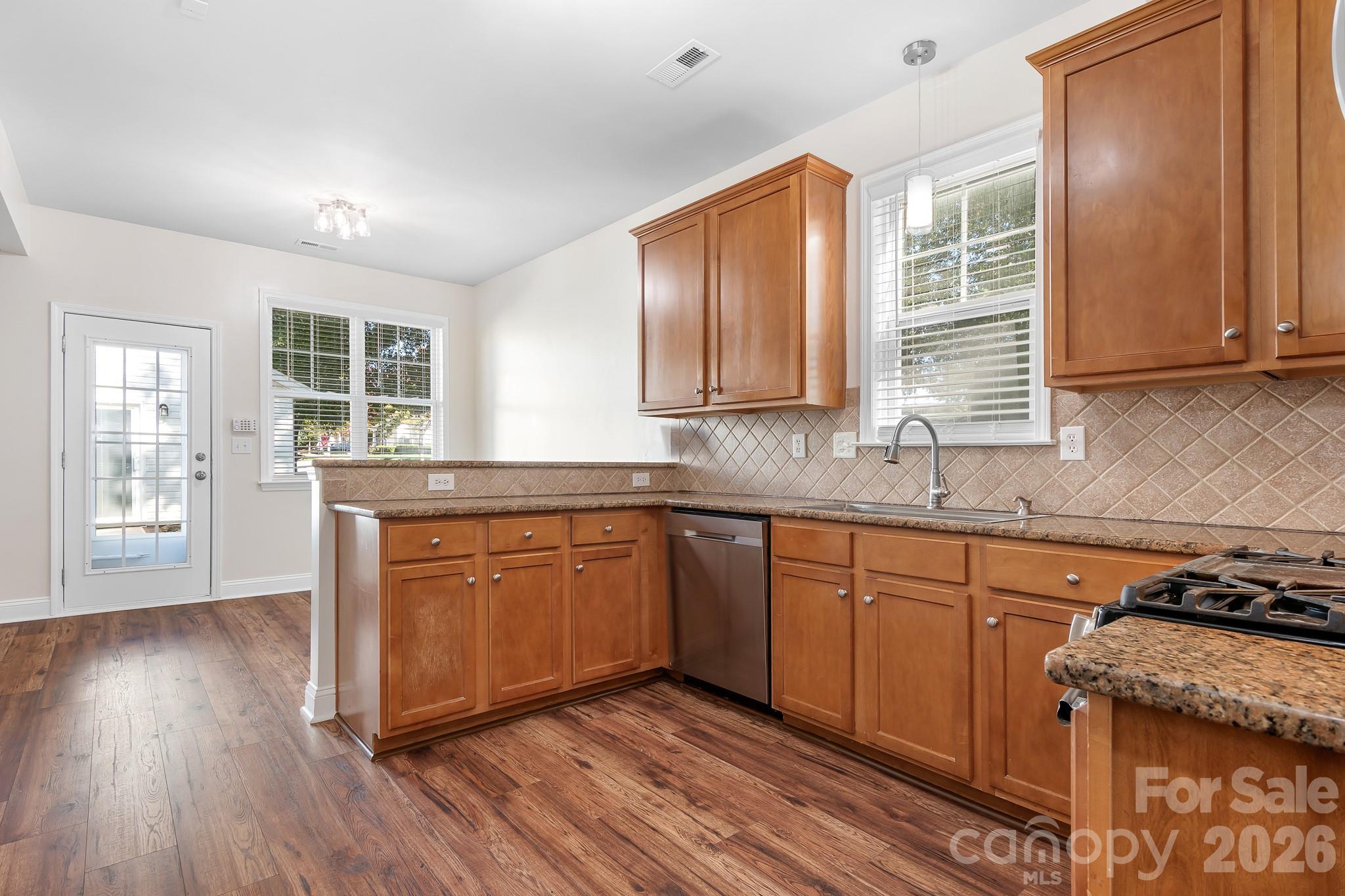 15404 Crossing Gate Drive Property Photo 17