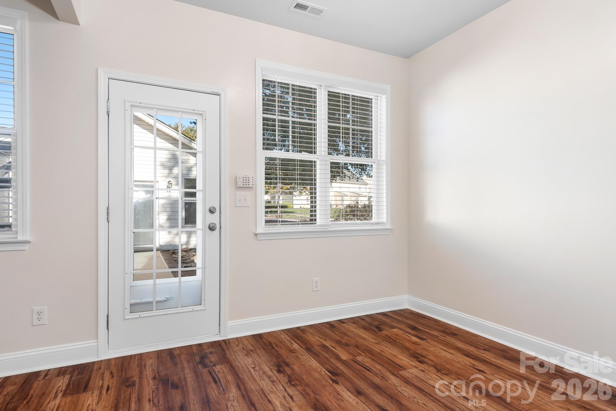 15404 Crossing Gate Drive Property Photo 18
