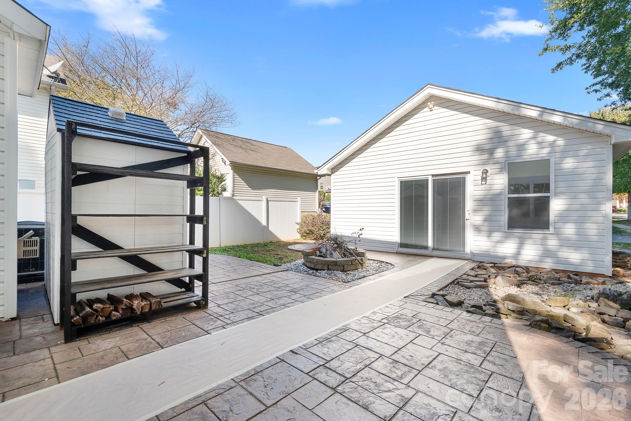 15404 Crossing Gate Drive Property Photo 20