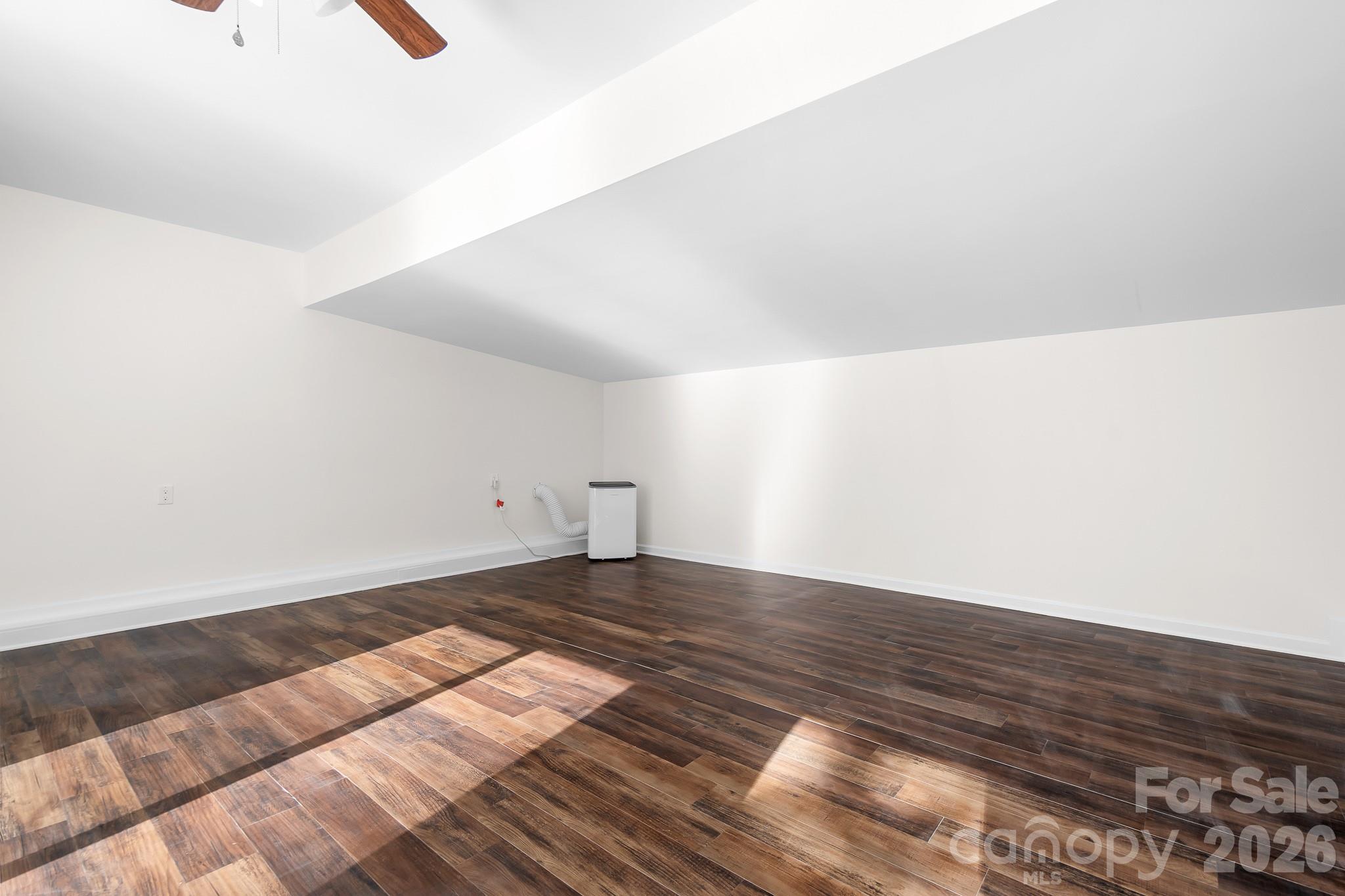 15404 Crossing Gate Drive Property Photo 23