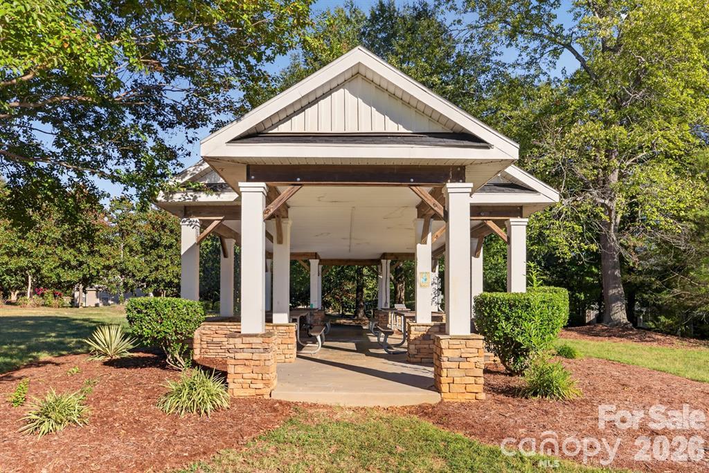 15404 Crossing Gate Drive Property Photo 36