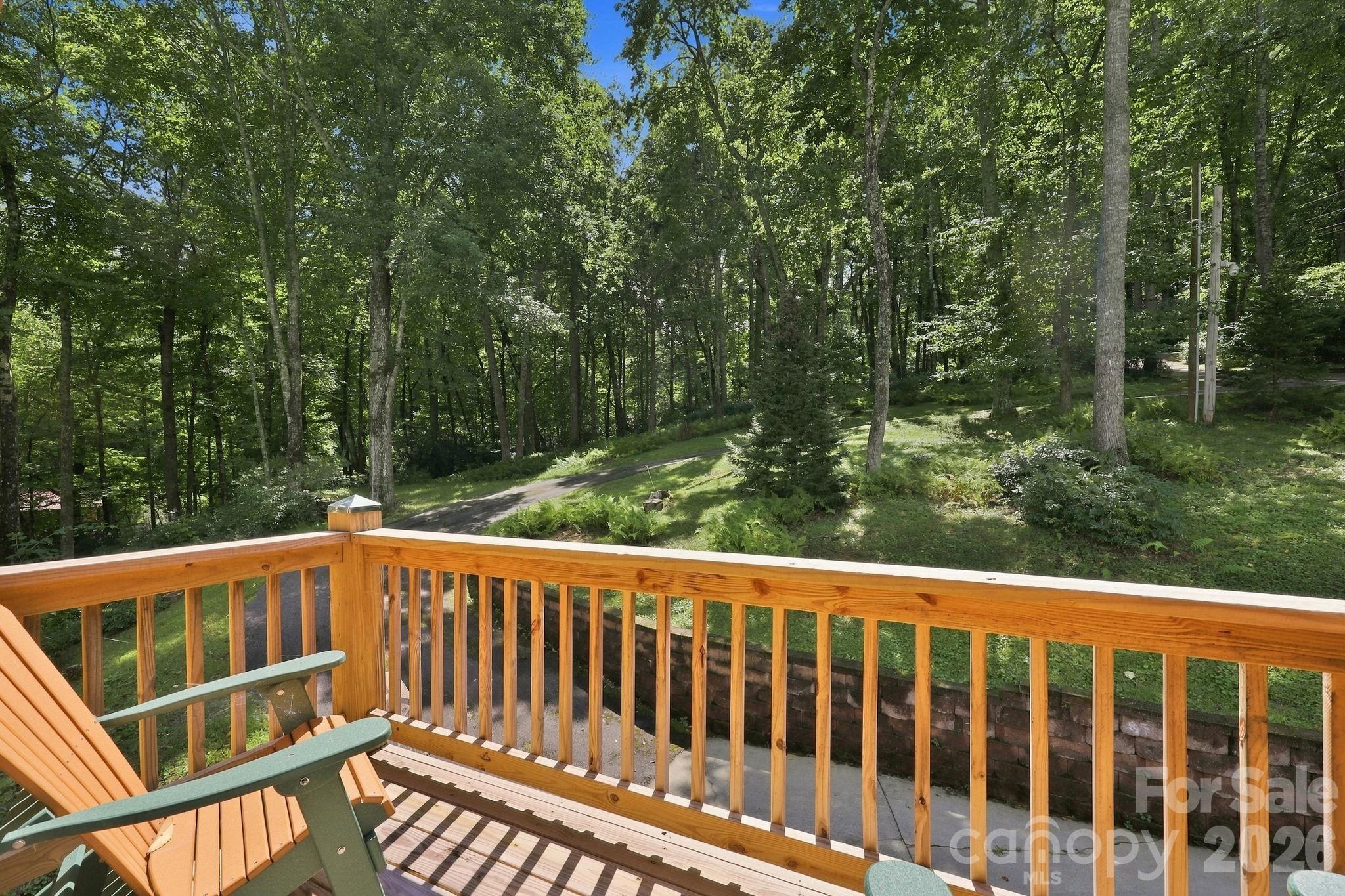 1055 Winter Star Loop Property Photo 25