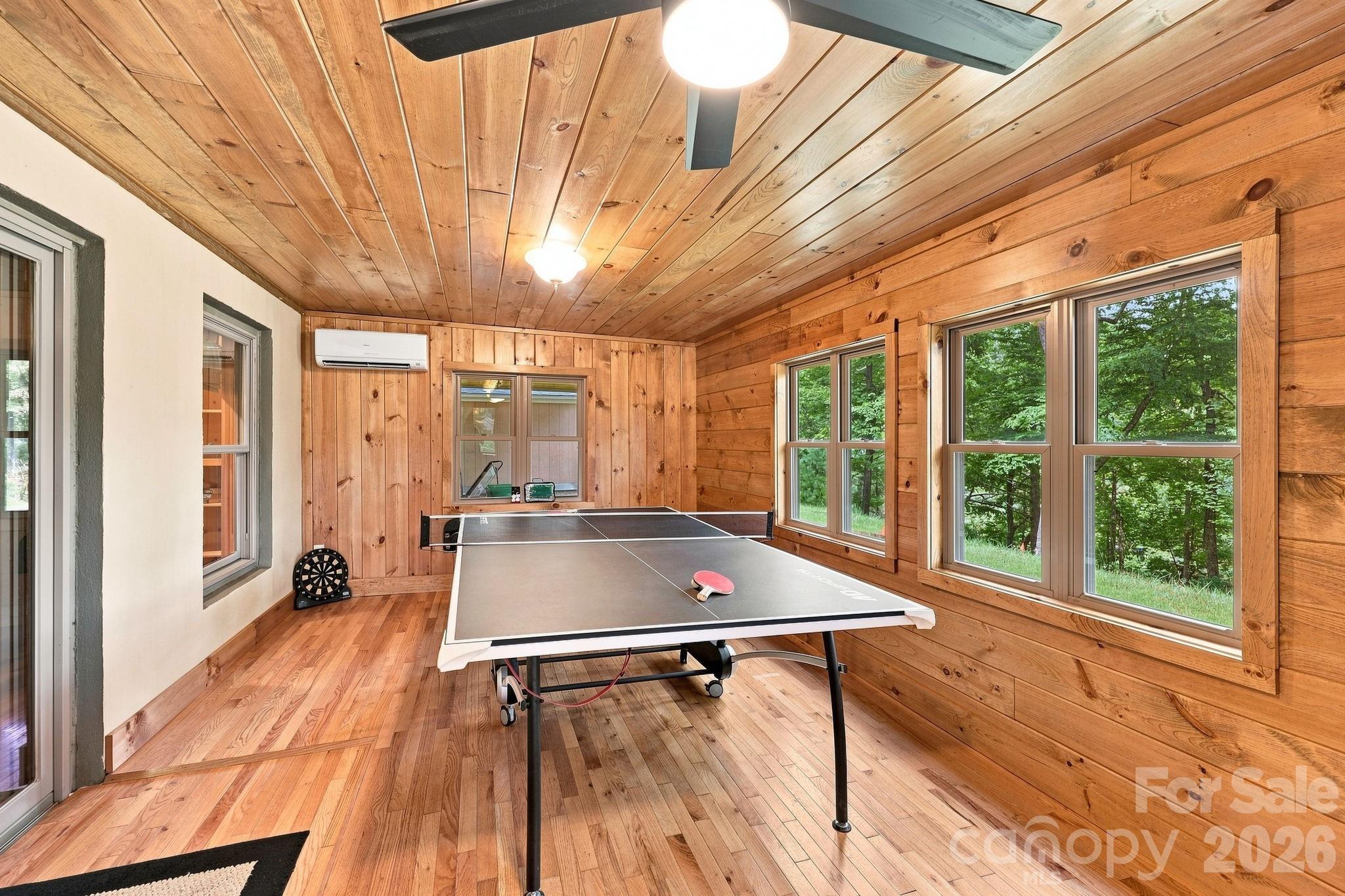 1055 Winter Star Loop Property Photo 30
