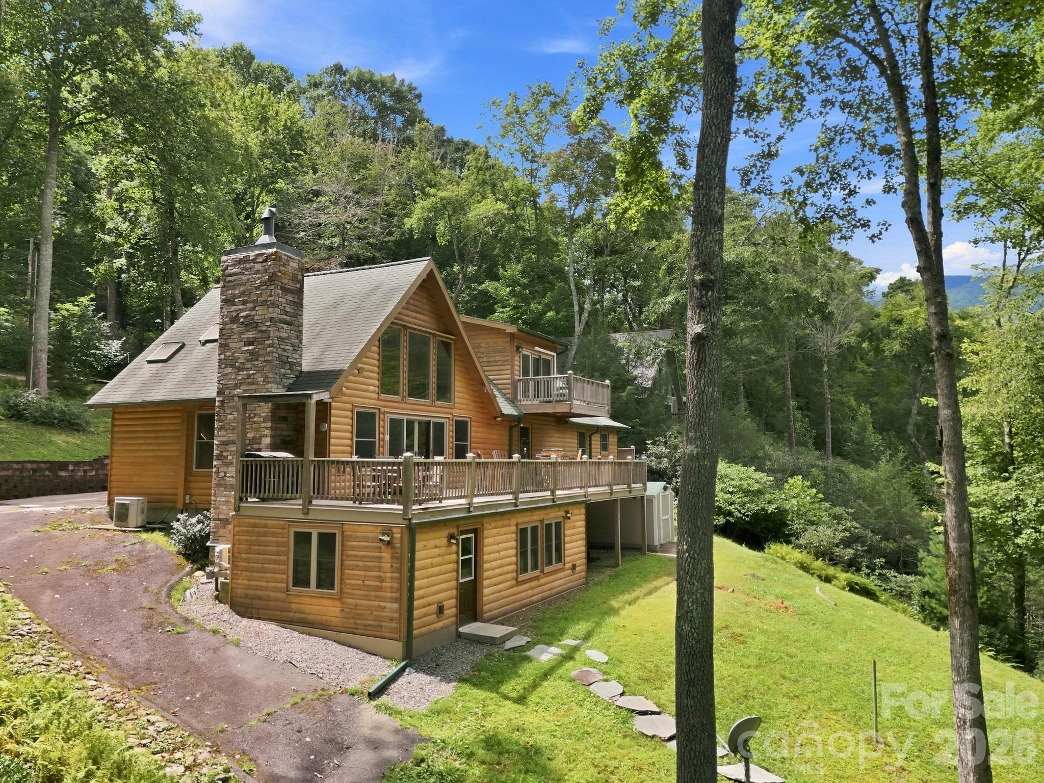 1055 Winter Star Loop Property Photo 39