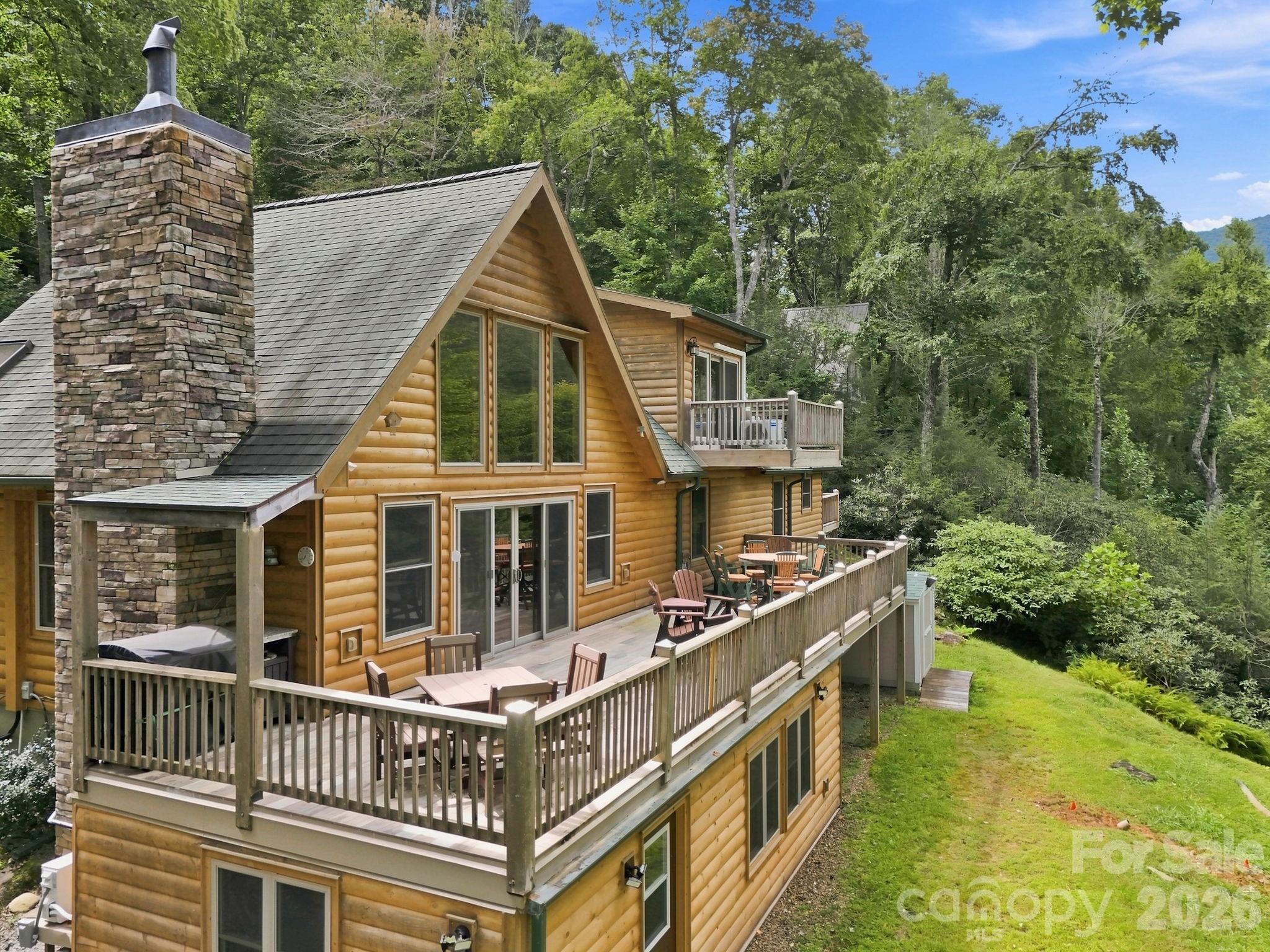 1055 Winter Star Loop Property Photo 40