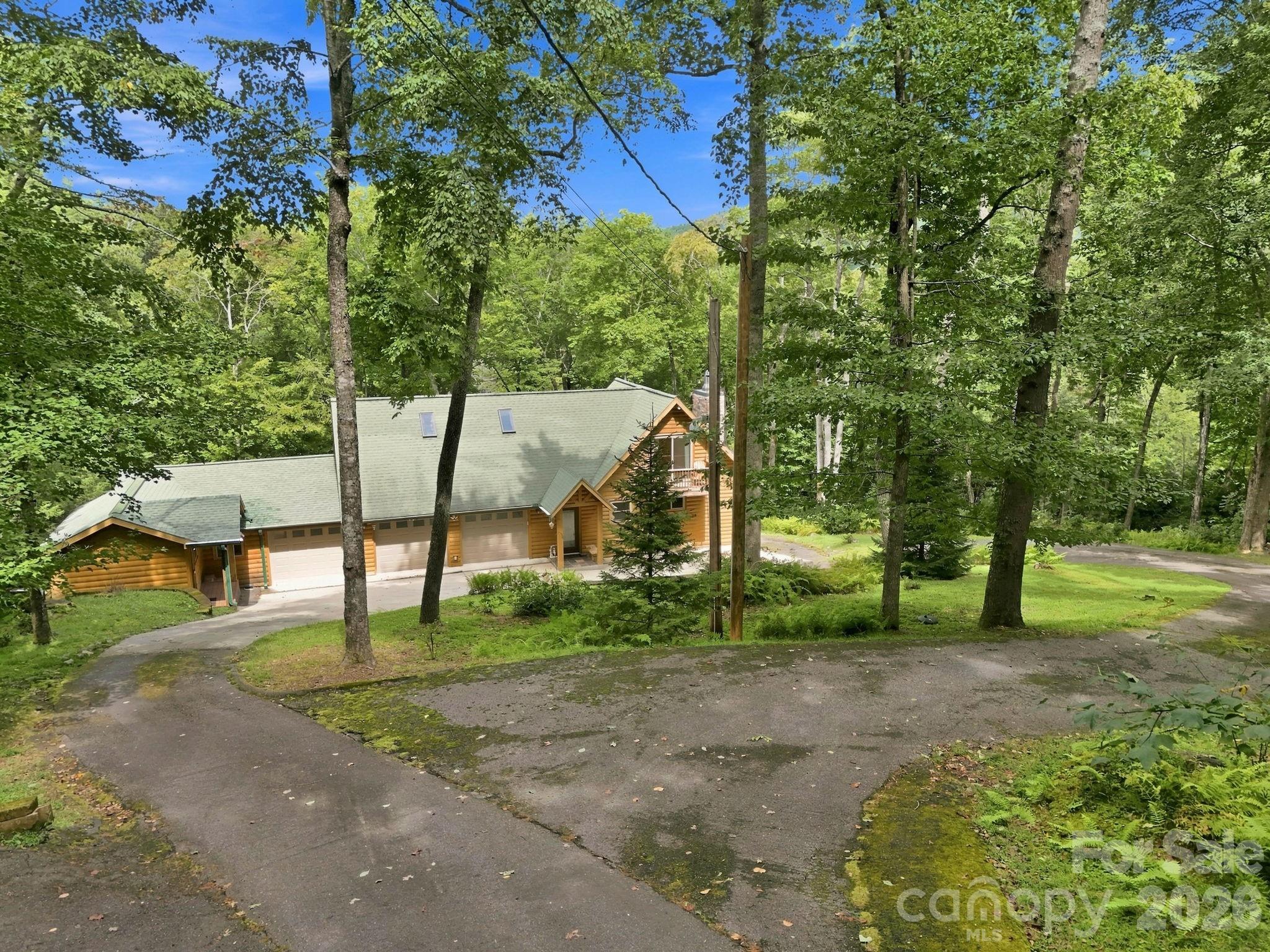 1055 Winter Star Loop Property Photo 41
