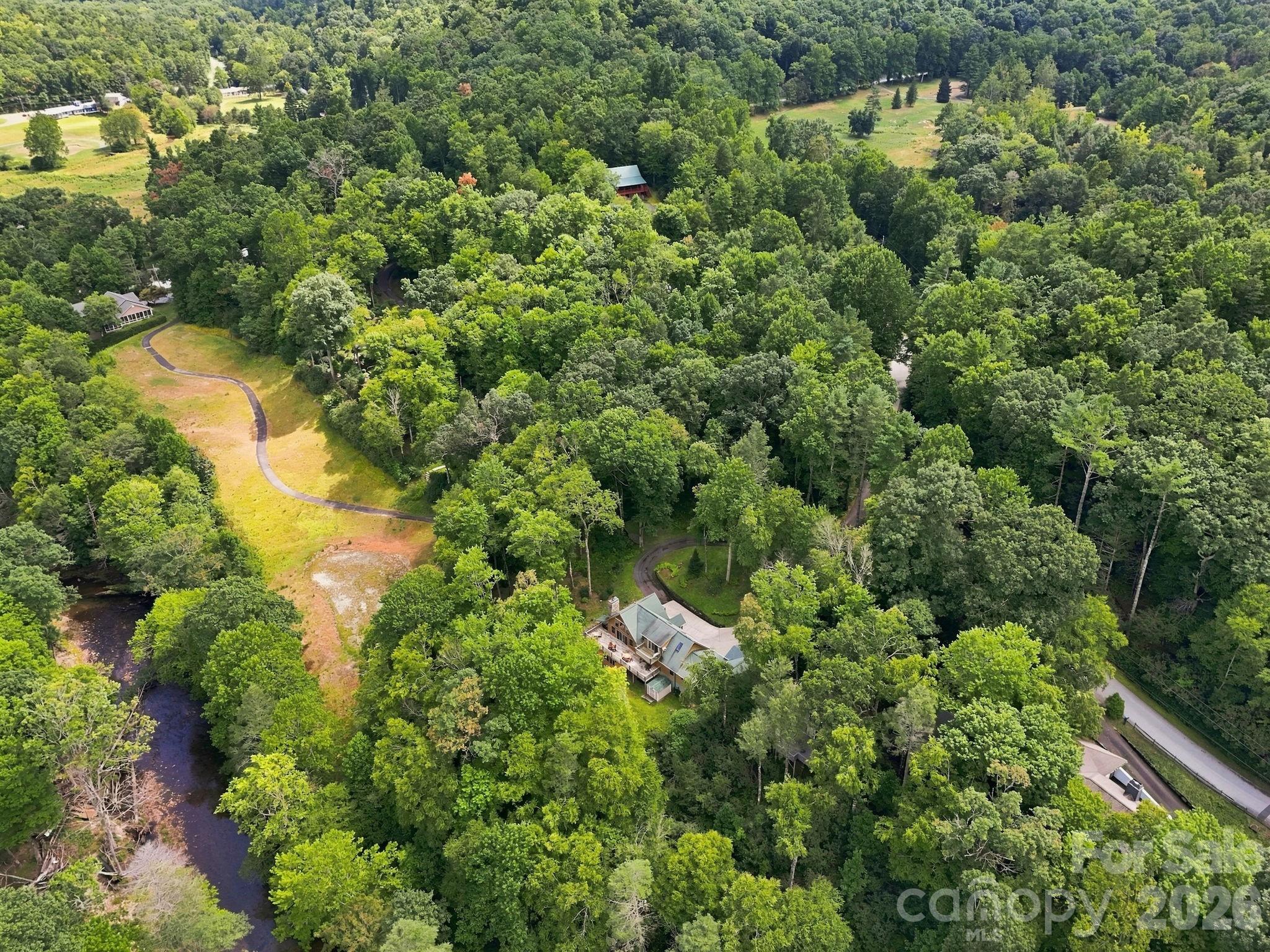 1055 Winter Star Loop Property Photo 43