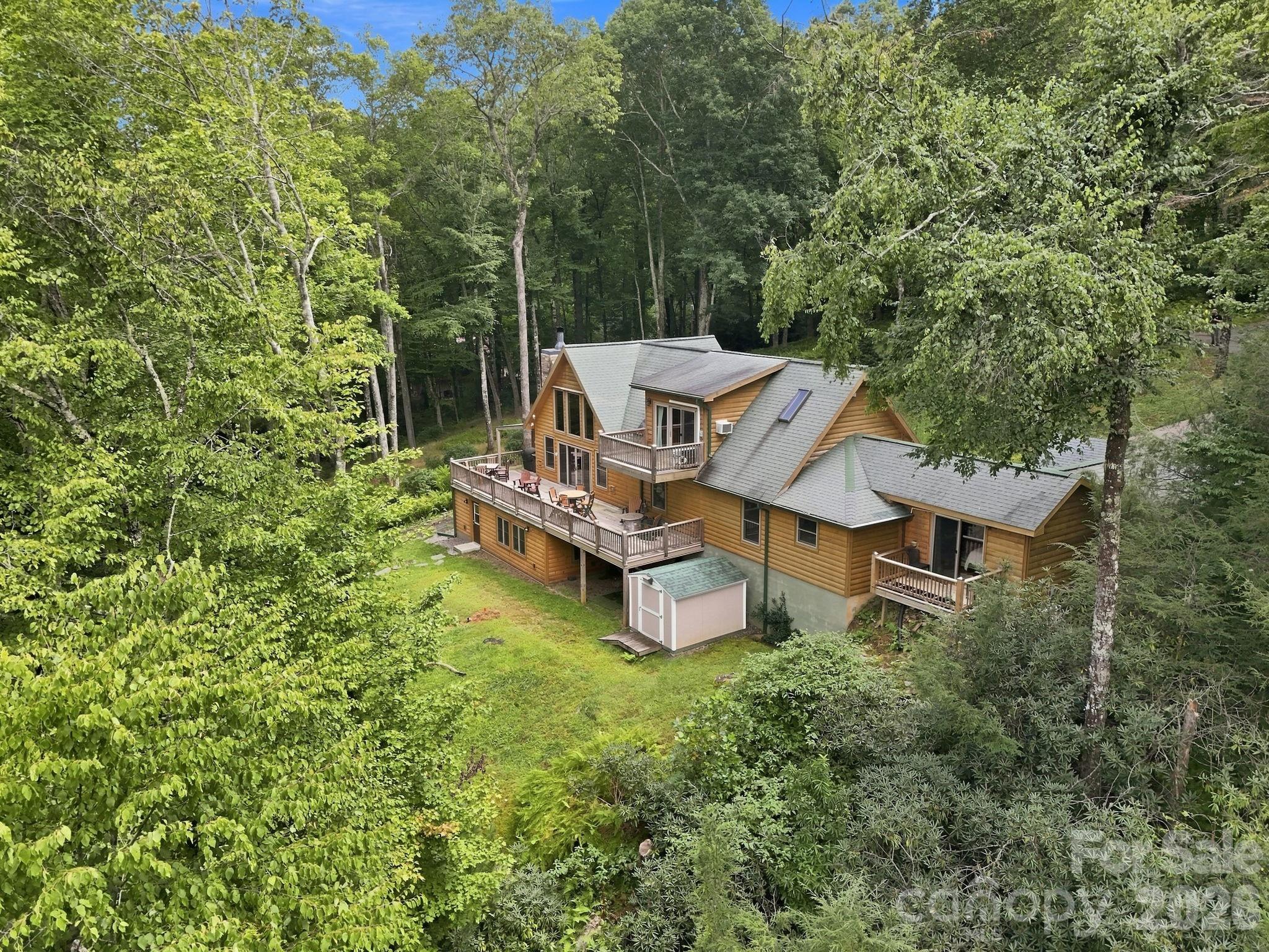 1055 Winter Star Loop Property Photo 44
