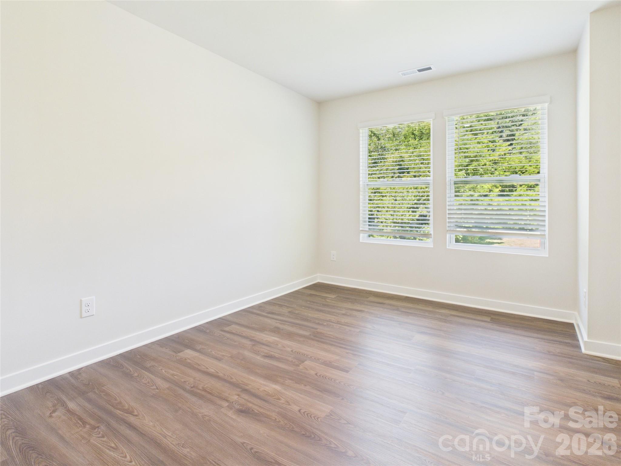 105 Dilling Street 04 Property Photo 20