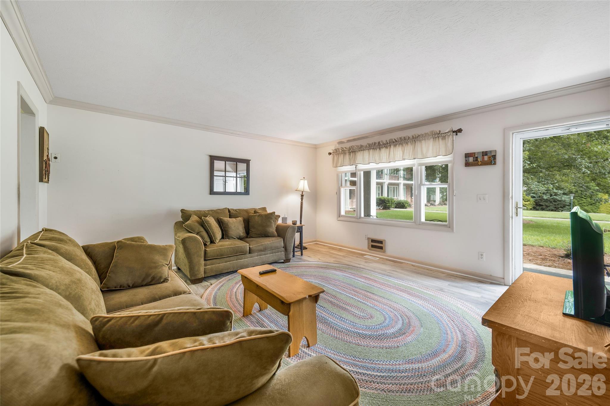 102 Boyd Drive 2a Property Photo 6