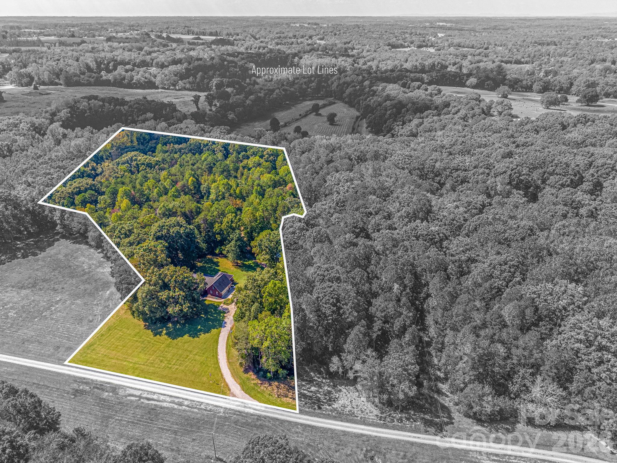 2150 Fox Creek Trail Property Photo 1