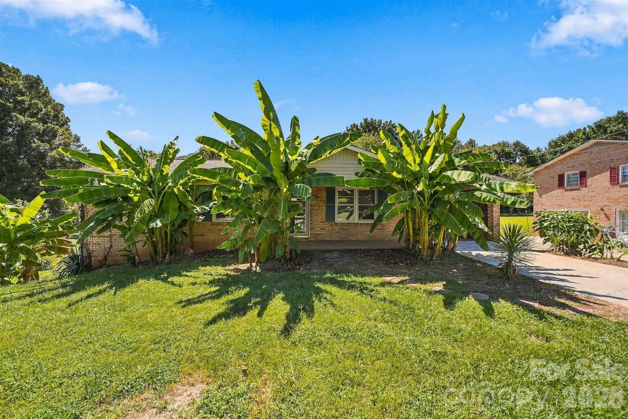 3490 Greentree Acres Road Property Photo 1