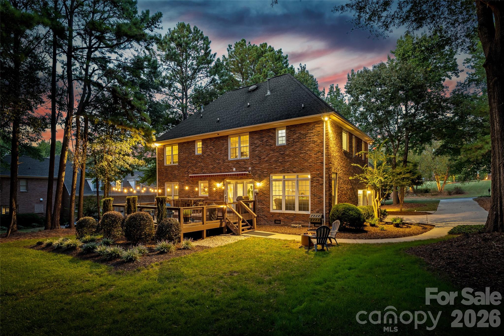 2963 Eppington South Drive Property Photo 2