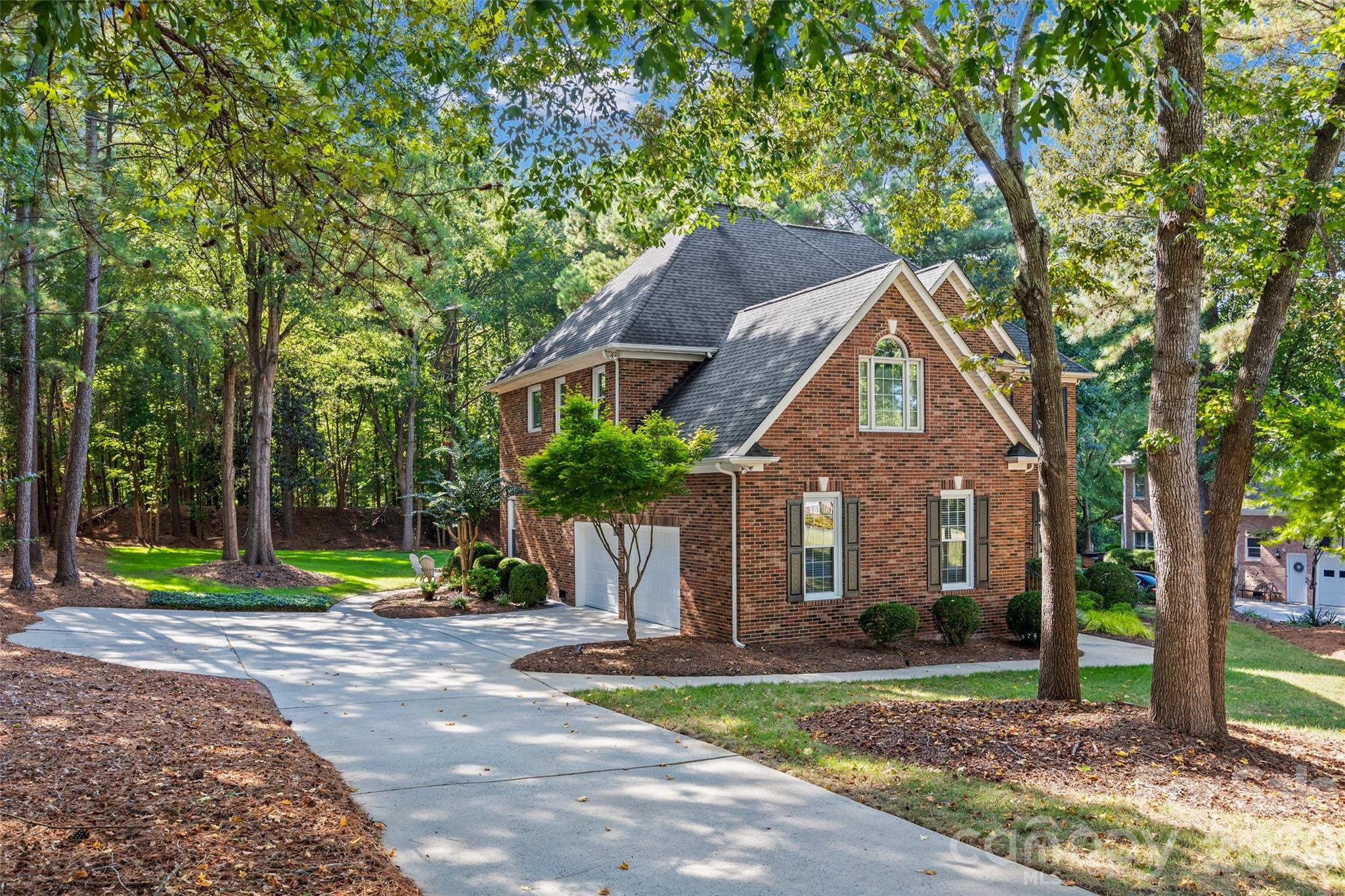 2963 Eppington South Drive Property Photo 44