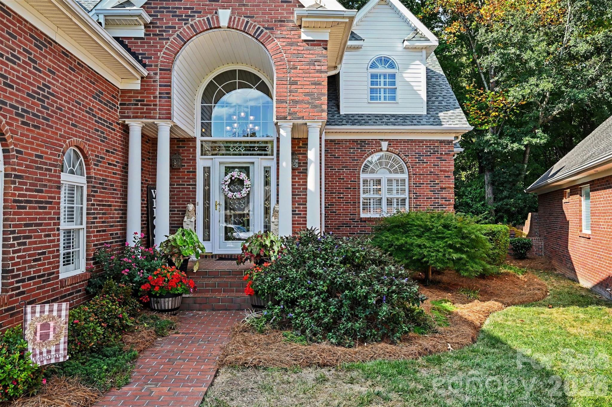 1244 Kennett Avenue Property Photo 2
